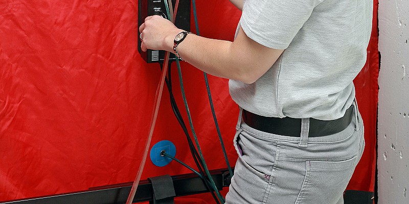 Blower-Door-Test zur Luftdichtheitsmessung eines Gebäudes